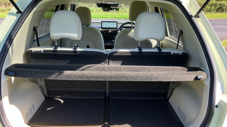 Hyundai INSTER 85kW 02 49kWh 5dr Auto Electric Hatchback